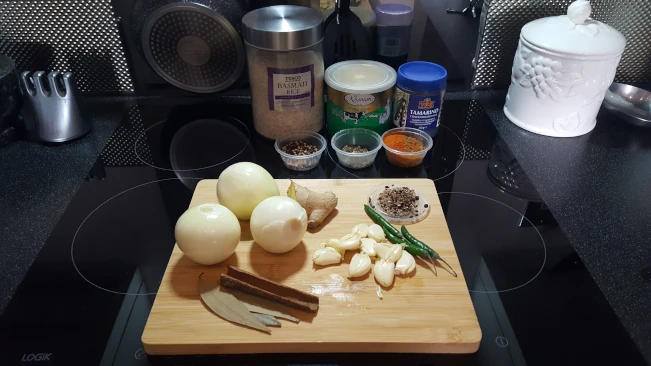 all the ingredients for lamb pulao rice ingredients aromats